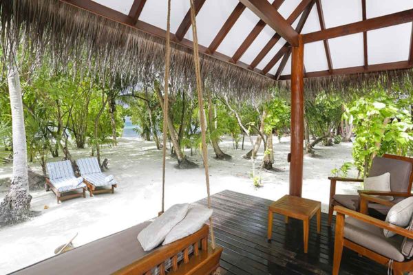 maldivespackage-Medhufushi Island Resort