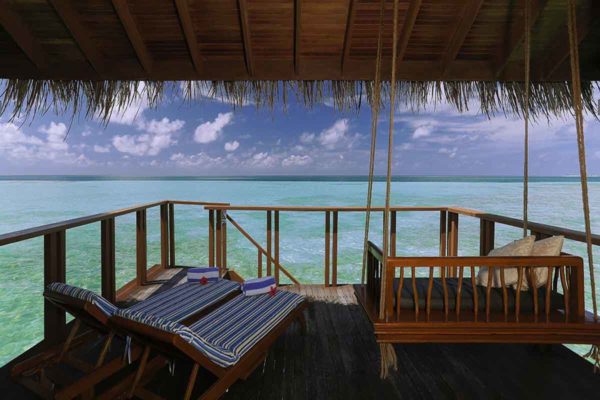 maldivespackage-Medhufushi Island Resort