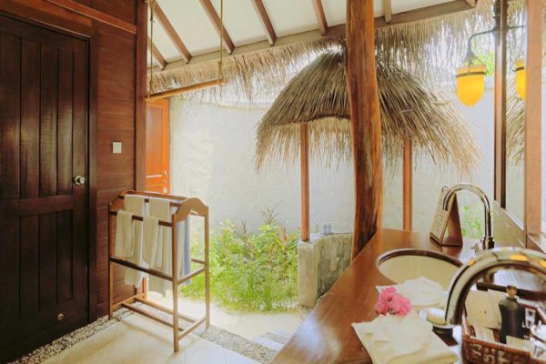 maldivespackage-Medhufushi Island Resort