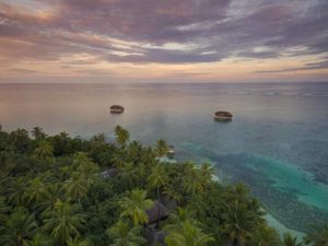 maldivespackage-Medhufushi Island Resort