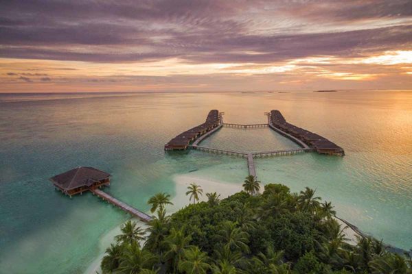 maldivespackage-Medhufushi Island Resort