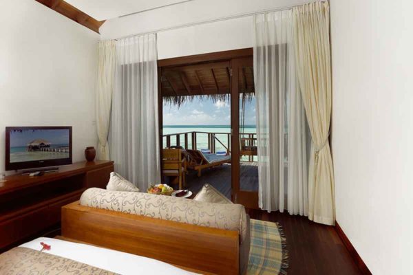 maldivespackage-Medhufushi Island Resort