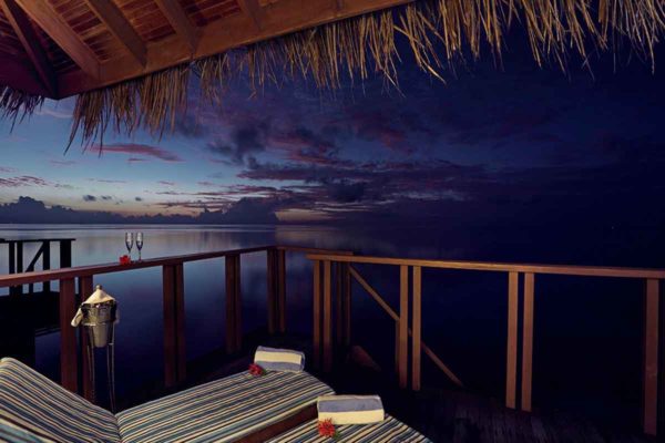 maldivespackage-Medhufushi Island Resort