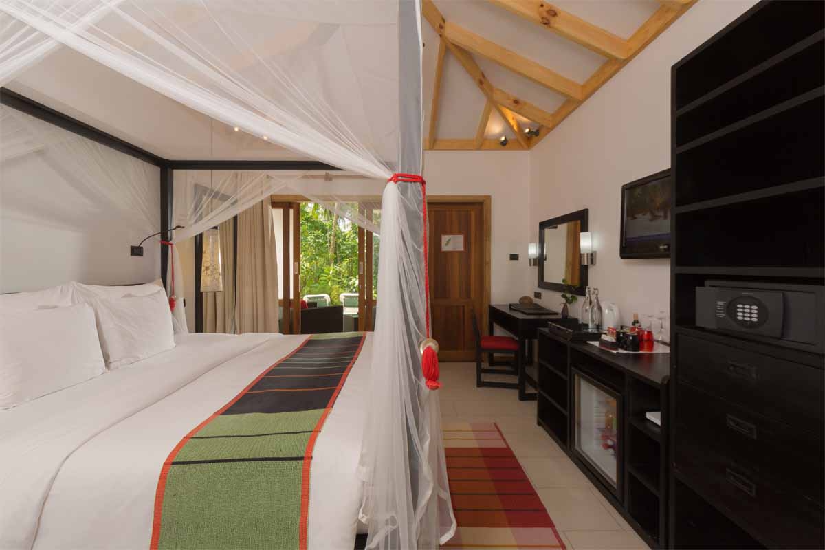 Vilamendhoo Island Resort & Spa